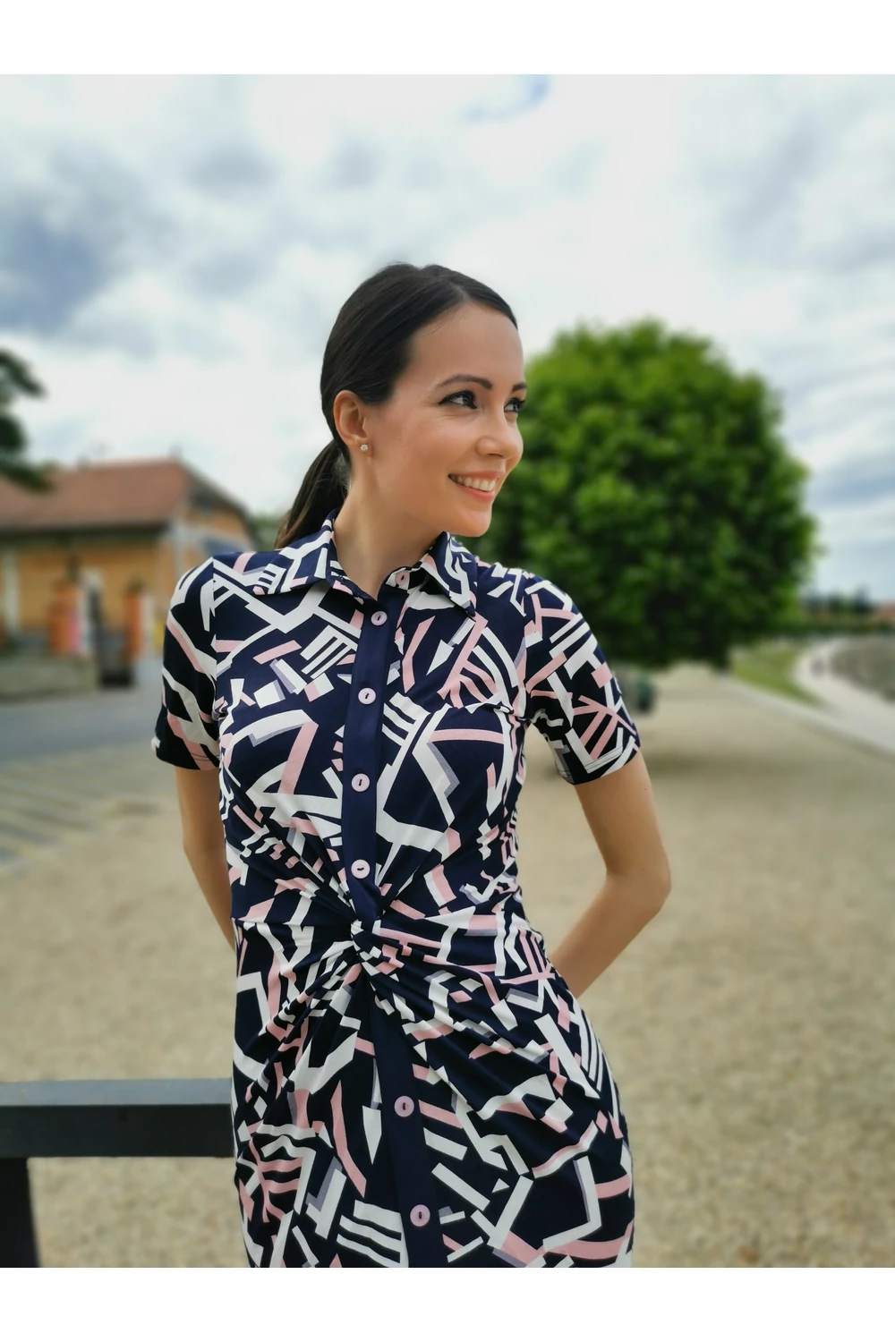 Héra ruha - geometriai mintás