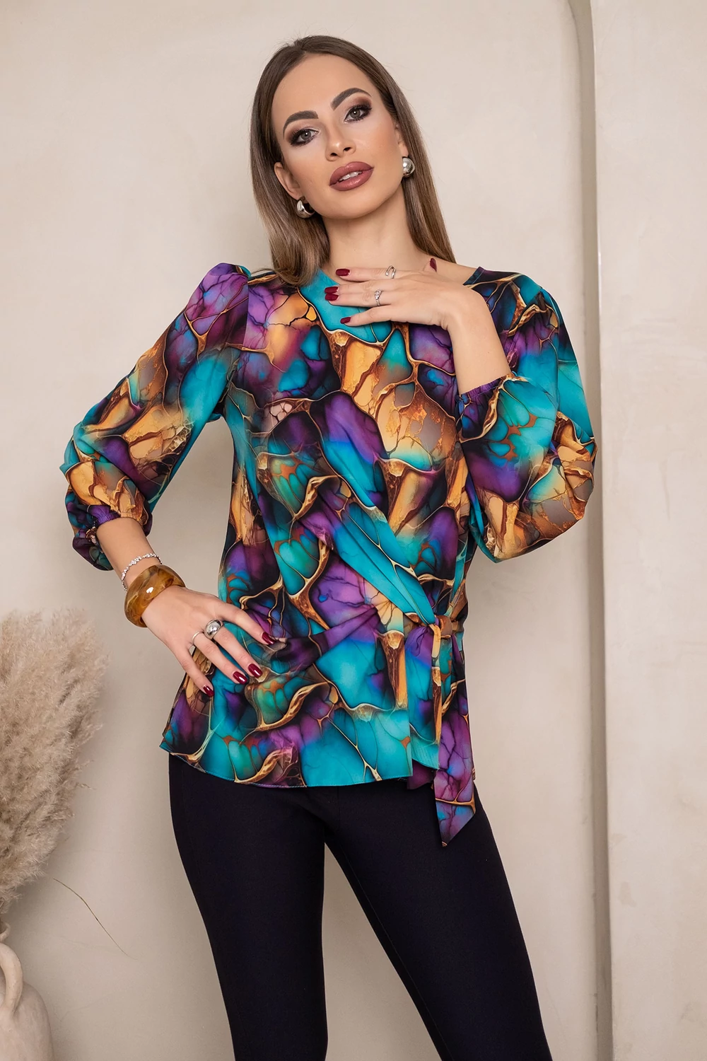 Irina blúz - élénk mintás Irina blúz - élénk mintás