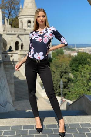 Pamela póló - virág mintás